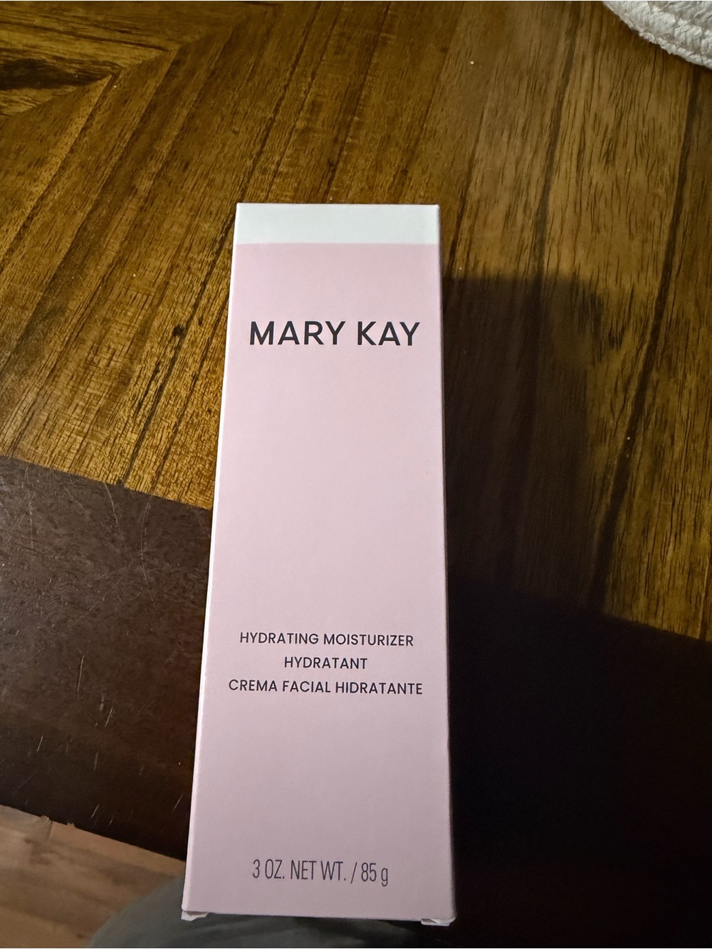 Mary Kay Hydrating Moisturizer — Light Pink Packaging